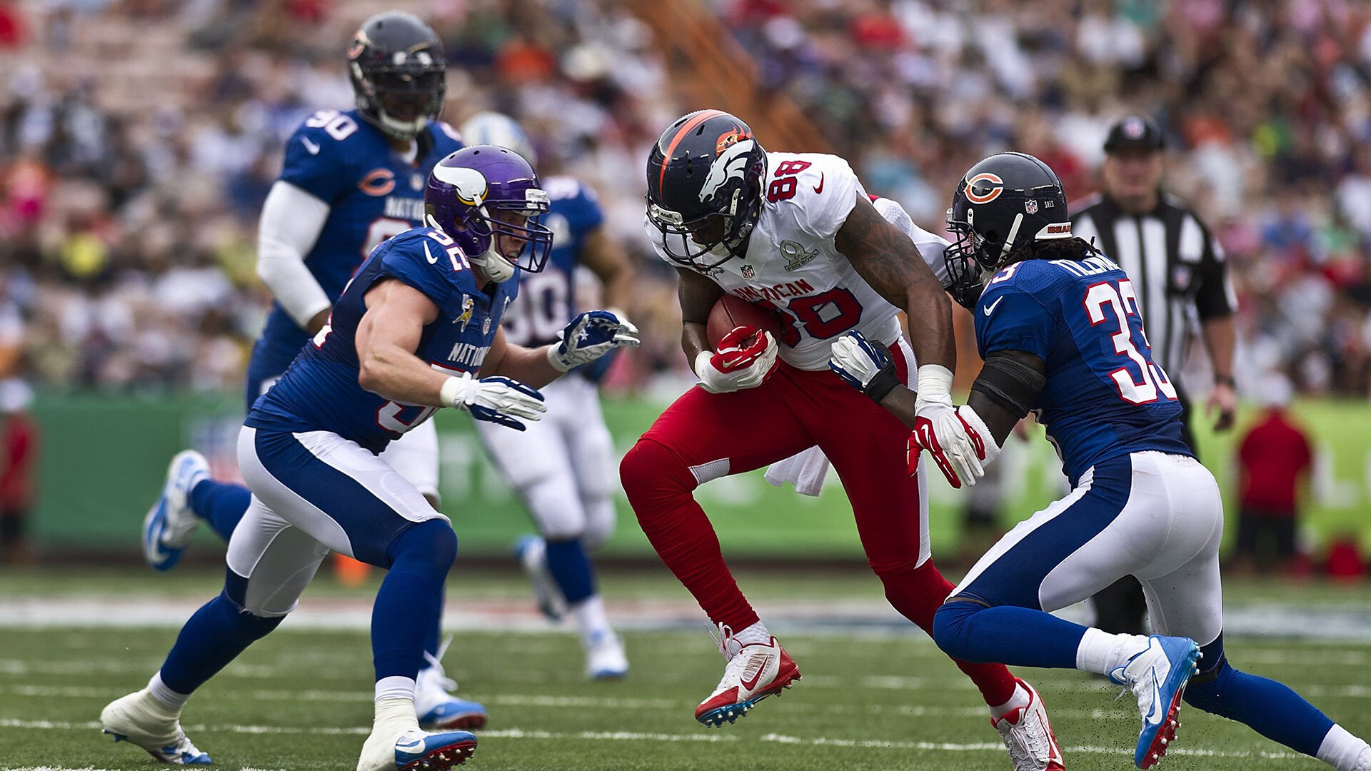 基：全黑队的“坚韧后卫”，面对任何压力，他总能做出果敢的决策