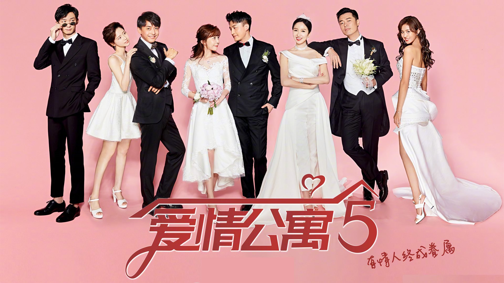 _电子竞技世界冠军赛：虚拟战场的王者归来_，电子竞技比赛现场